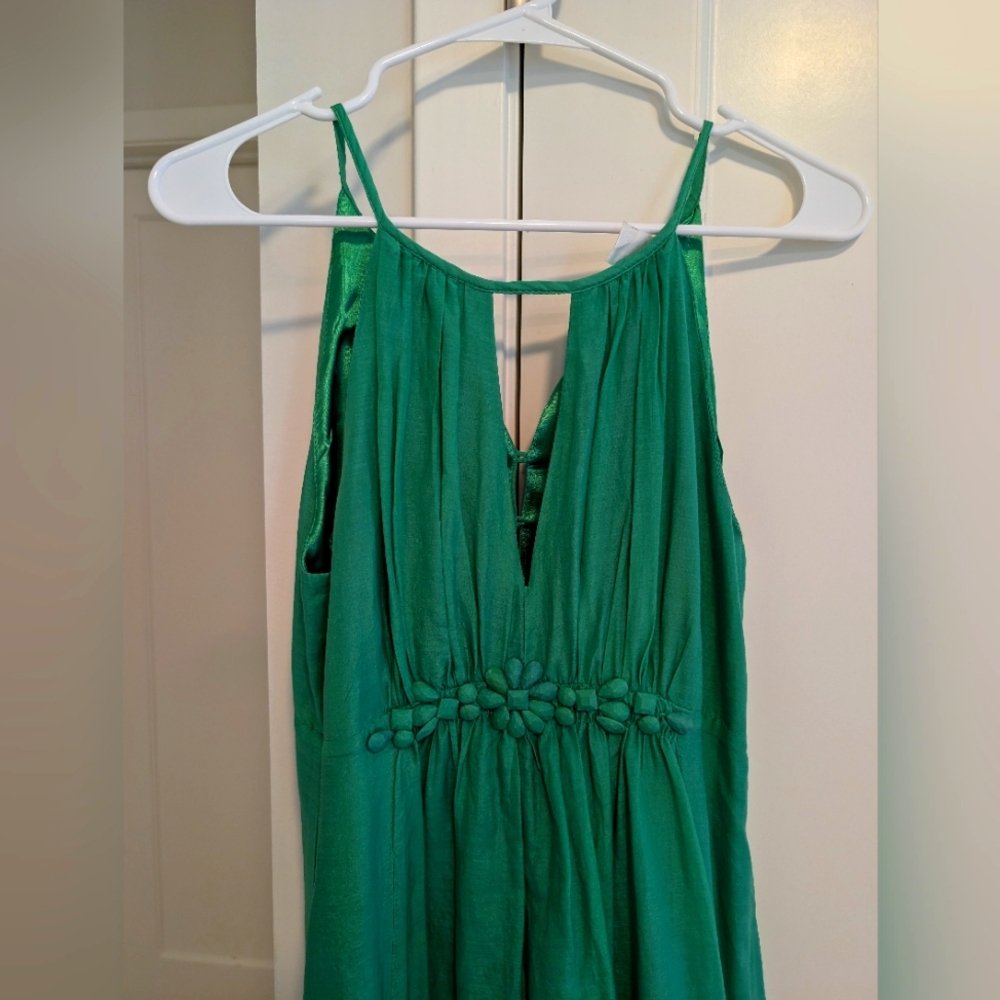 Green Cocktail Dress keyhole back